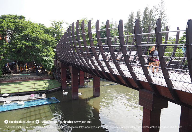 สะพานเรือ แห่งเดียวในโลก